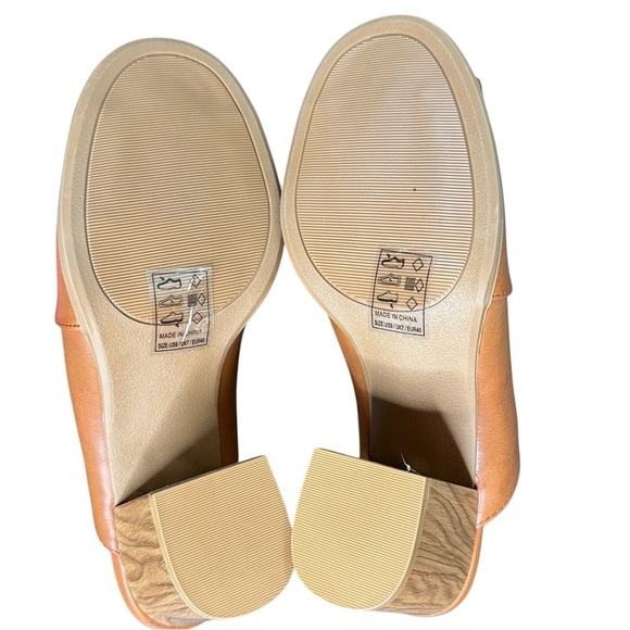 Qupid Women's Tan Open-Toe Mules size 9 - Picture 3 of 6